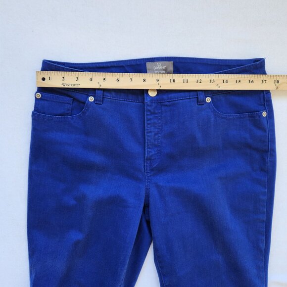 Chicos So Slimming Blue Mid-Rise Straight Leg Jeans Casual Pretty 1.5 Short - Picture 8 of 10